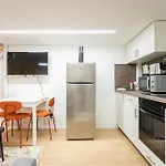 Cute Gallery Flat In Budapest, Autumn